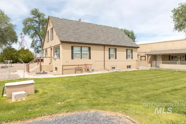 Vale, OR 97914,390 Court St