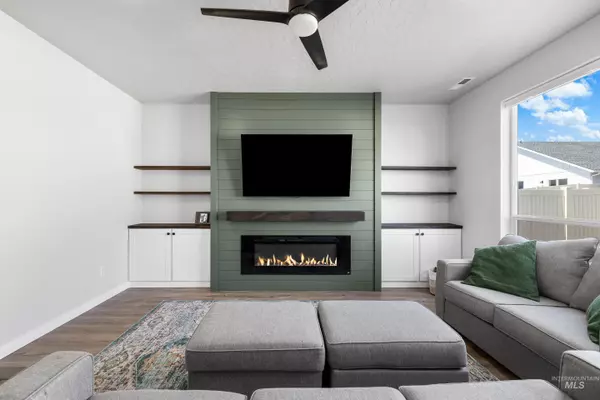 Boise, ID 83714,8844 W Eminence Dr