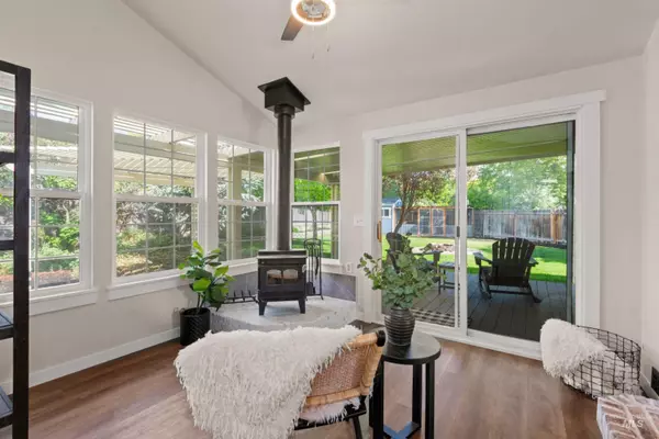 Nampa, ID 83686-8166,1126 W Dakota Ave