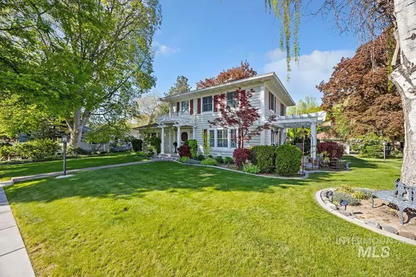 Twin Falls, ID 83301,206 8th Ave. N