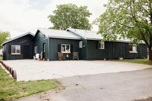 Grangeville, ID 83530,421 Hill St