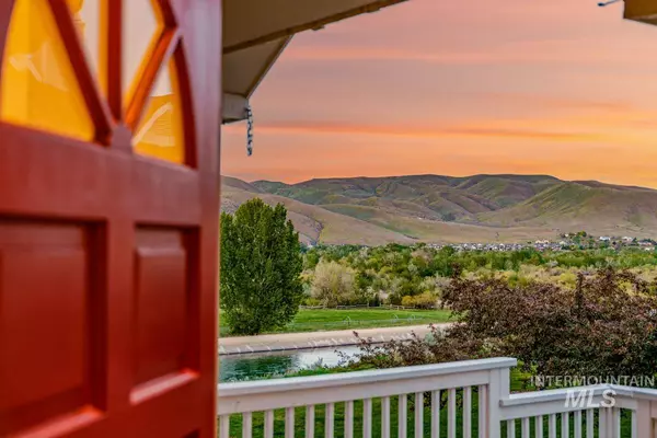 Boise, ID 83716,5158 S Surprise Way