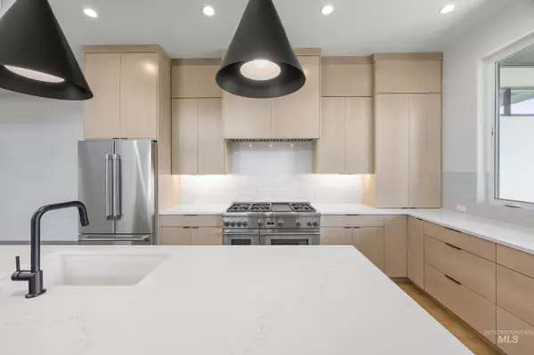 Eagle, ID 83616,3515 W Parodin St