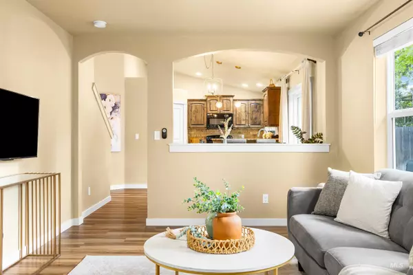 Boise, ID 83714-5517,6657 W Deangelis St