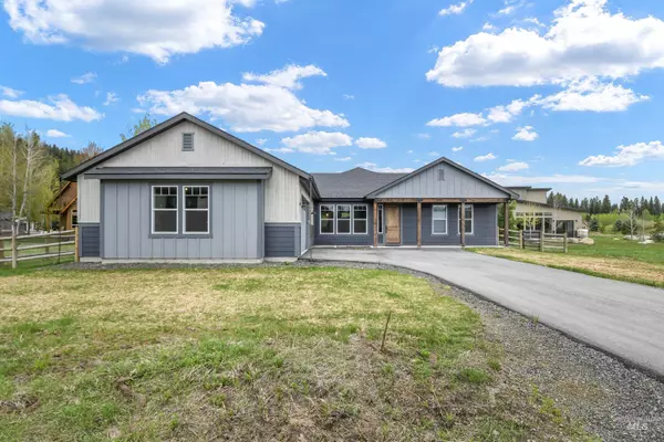 Mccall, ID 83638-9999,1112 Mo's Way