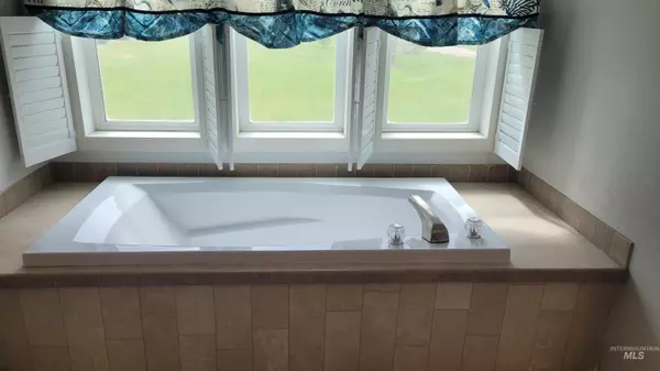 Malta, ID 83342,1455 S 2190 E