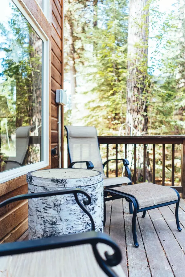 Mccall, ID 83638,1013 Penstemen Place