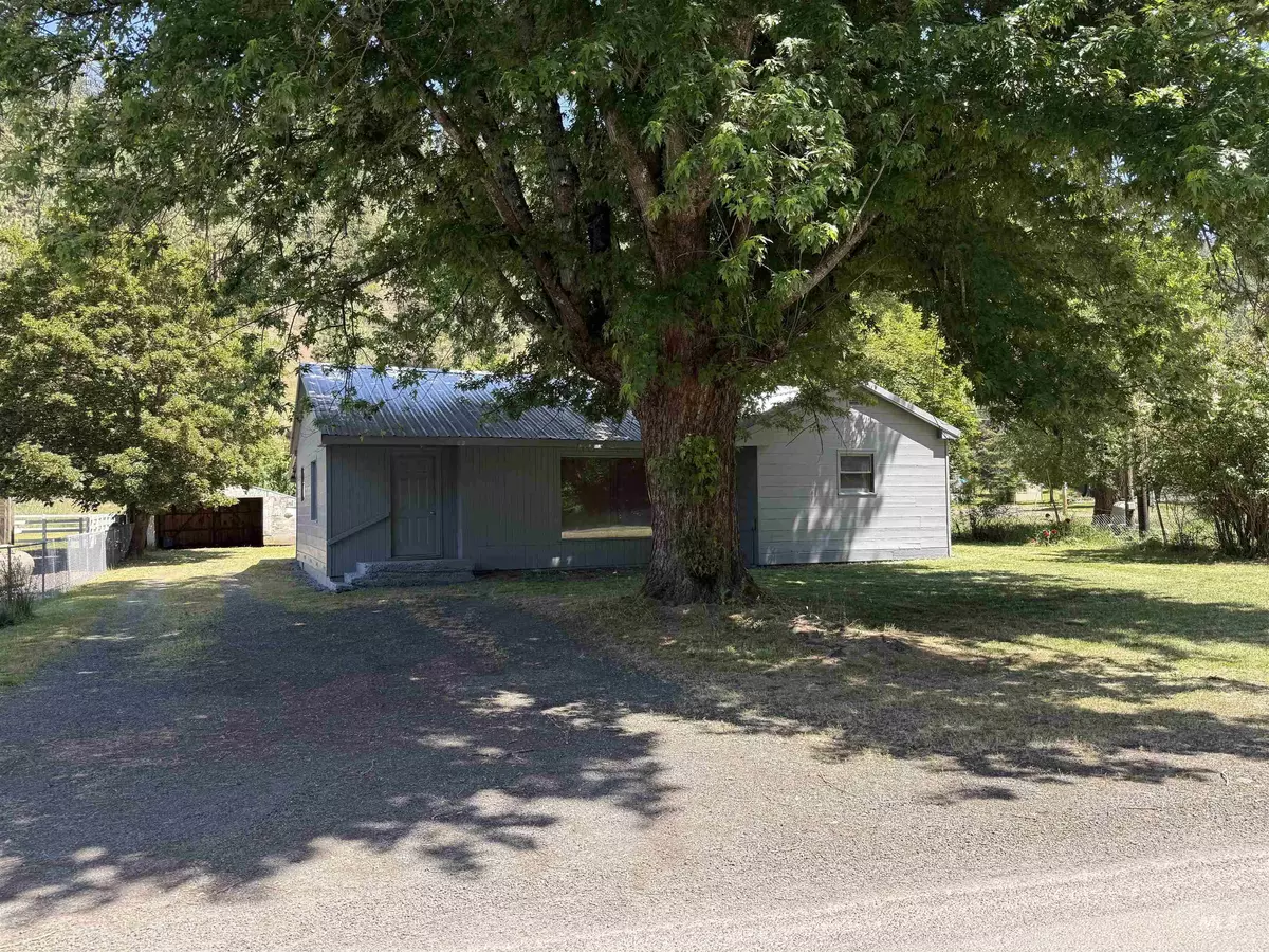 Orofino, ID 83544,187 Harmony Heights Loop