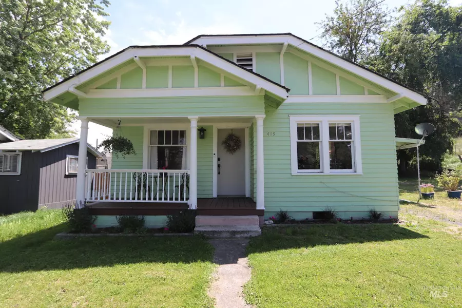 419 12th St, Lewiston, ID 83501