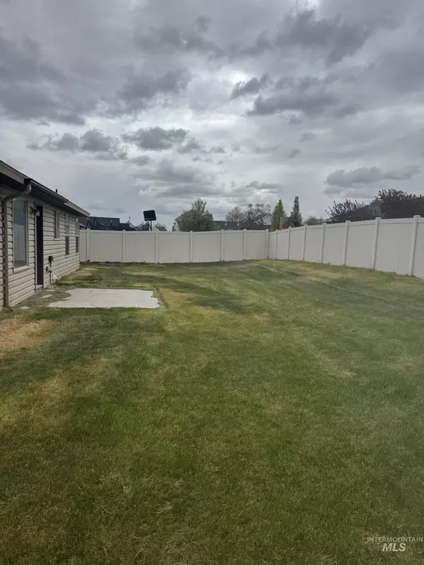 Twin Falls, ID 83301,608 Heidi Ave.