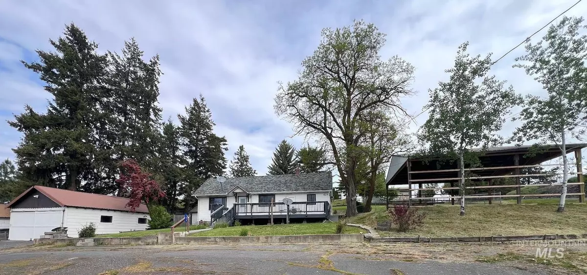 Onaway, ID 83855,125 Willow St