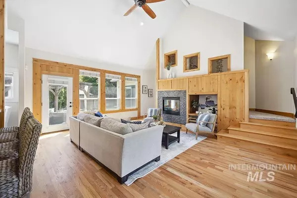 Boise, ID 83714,4129 N Blue Wing Pl