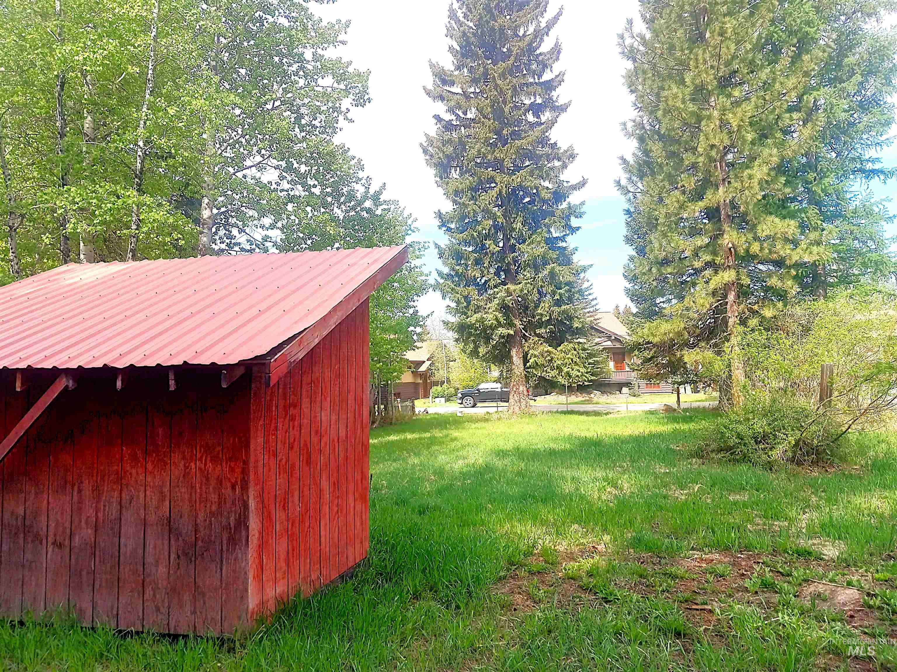 1411 Roosevelt Ave, Mccall, ID 83638