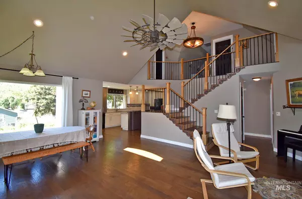 Juliaetta, ID 83535,301 State Street