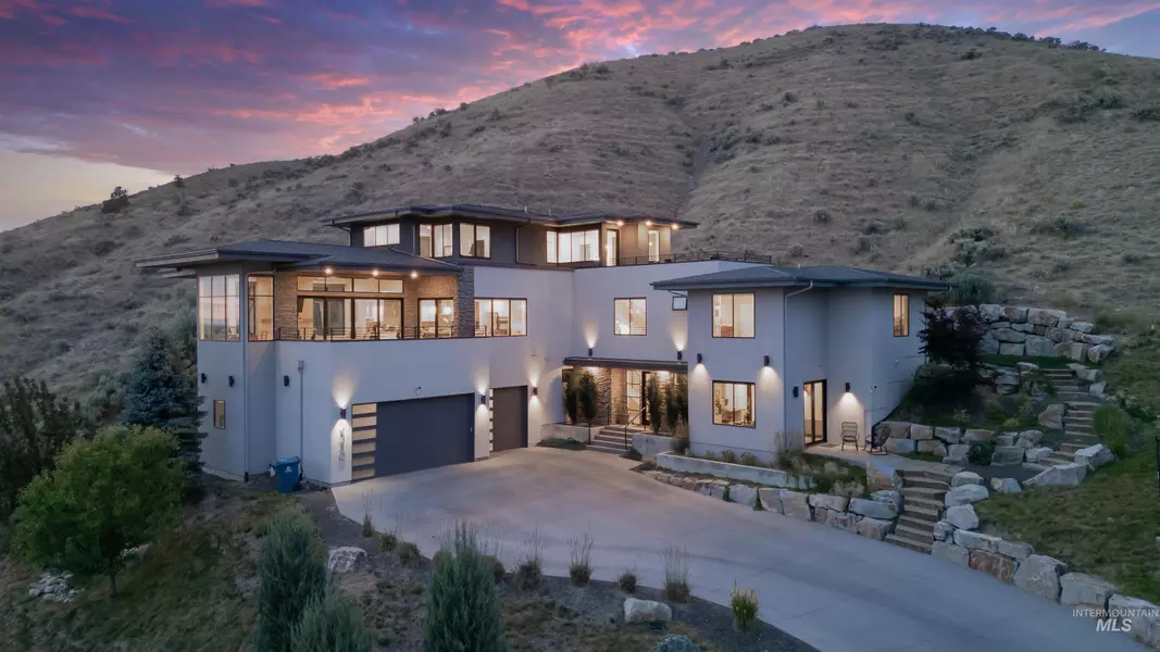3346 N North Mountain Lane, Boise, ID 83702