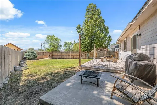 Melba, ID 83641,305 White Rock Way