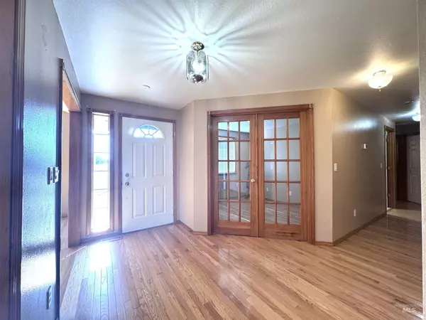 Mountain Home, ID 83647-0000,1710 N Haskett