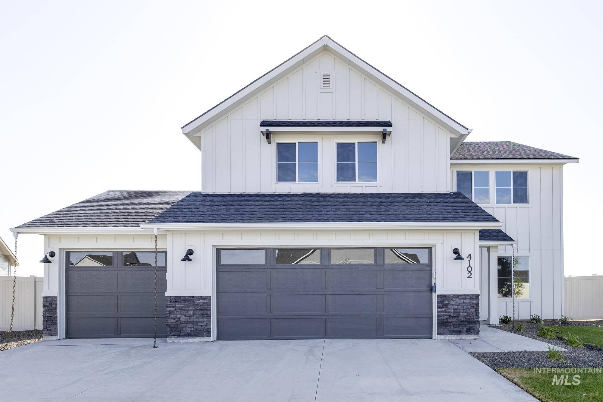 4102 N Kithnos Ave, Meridian, ID 83646
