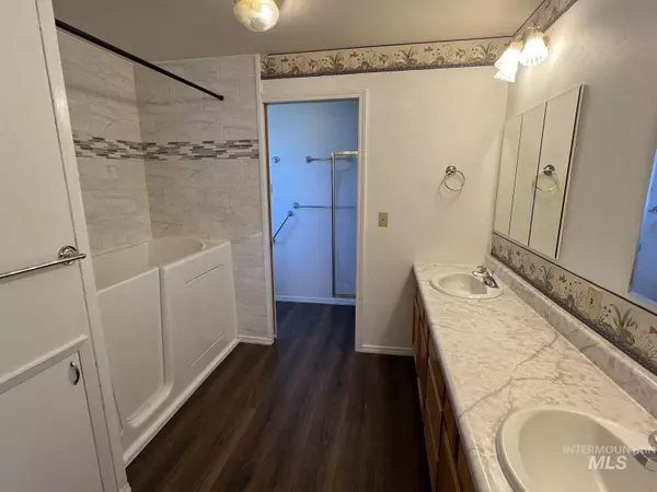 Jerome, ID 83338,546 S 100 E