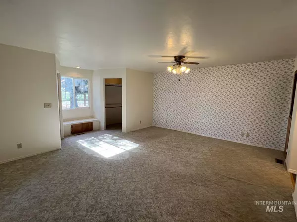 Jerome, ID 83338,546 S 100 E