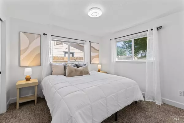 Meridian, ID 83646,1319 W Newport