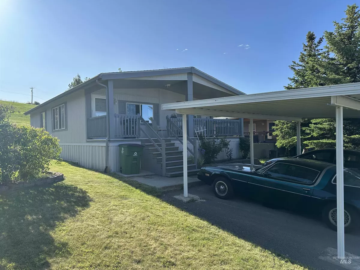 Moscow, ID 83843,411 Almon