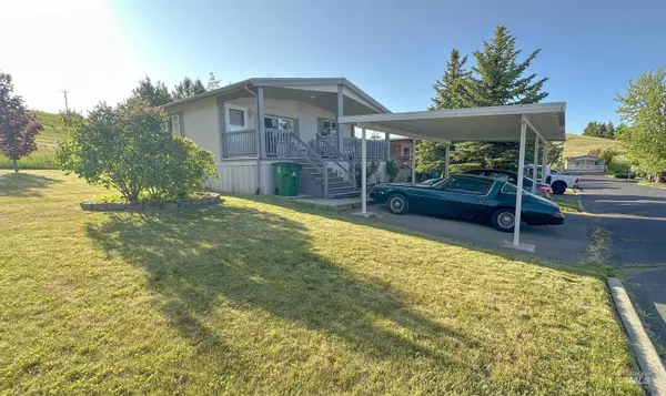 Moscow, ID 83843,411 Almon