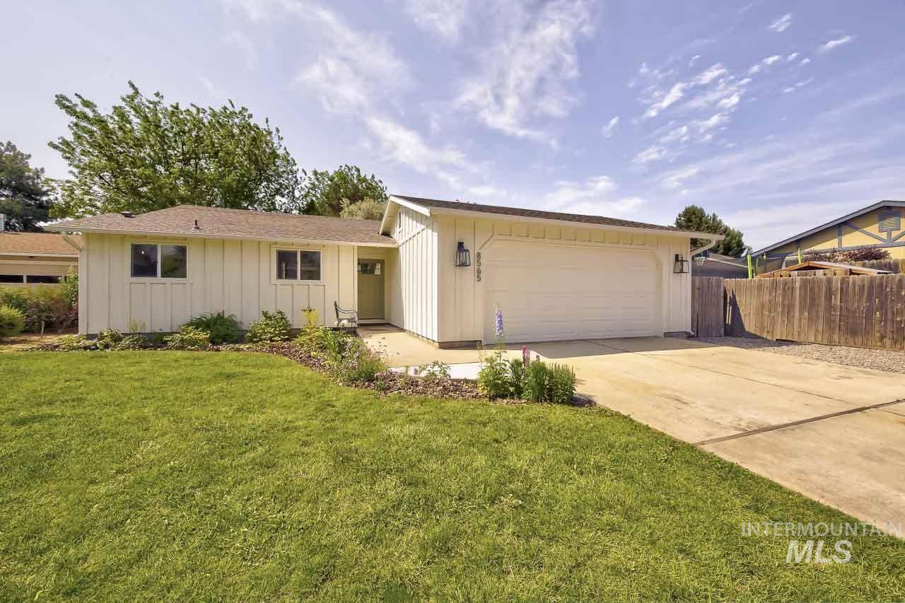 8565 W Holbrook Ct, Boise, ID 83704