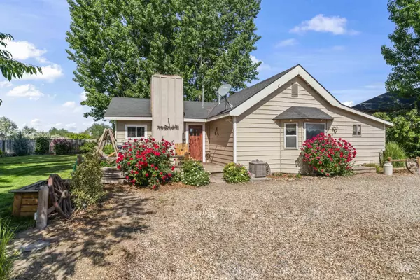 Wilder, ID 83676,19550 Whitecap Ct.