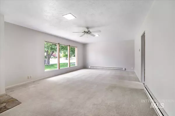 Burley, ID 83318,2011 Schodde