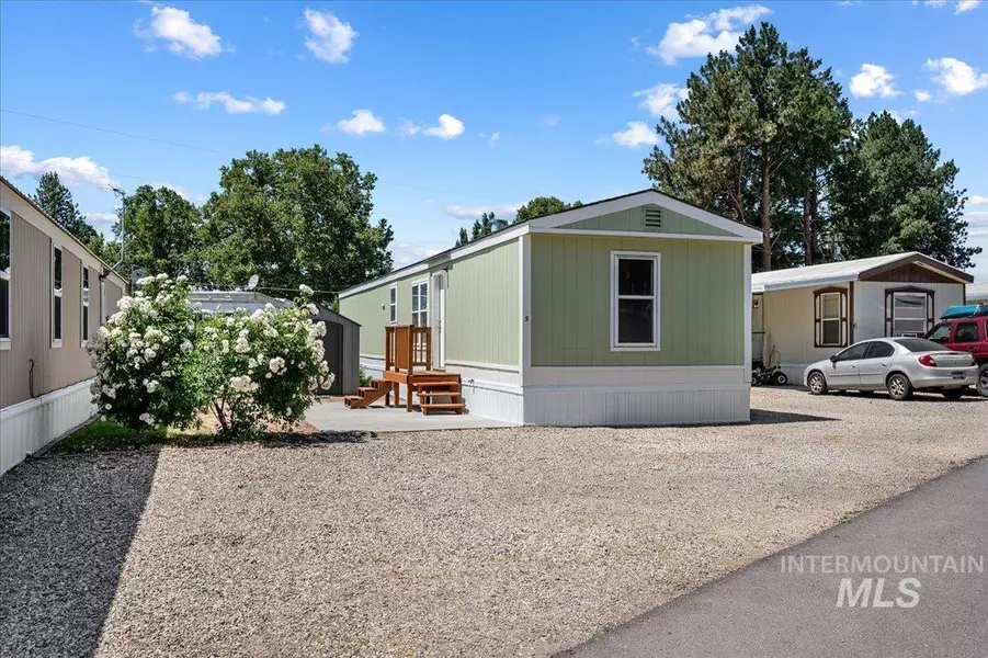 1600 E Main St #5, Emmett, ID 83617