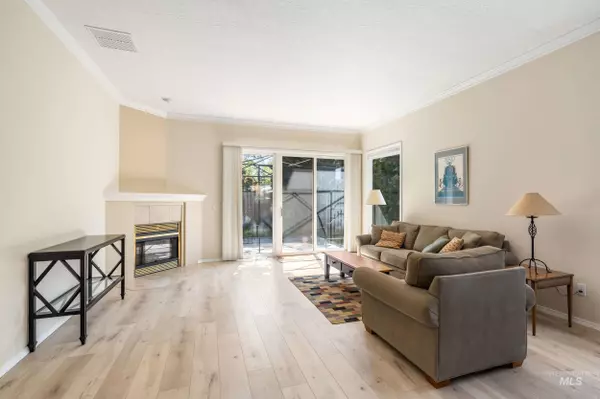 Boise, ID 83702,2072 N 28th St