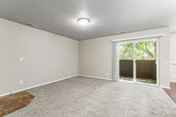 Boise, ID 83704,6627 W Irving St