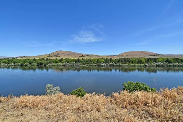 3319 Clemans Road, Clarkston, WA 99403