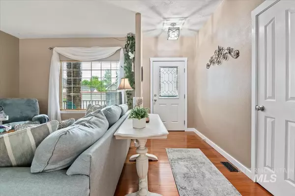 Boise, ID 83709,8726 W Sagebrush St