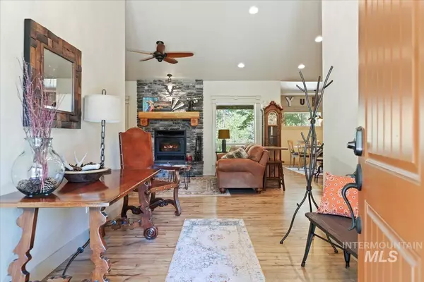 Garden Valley, ID 83622,111 Valley High Rd