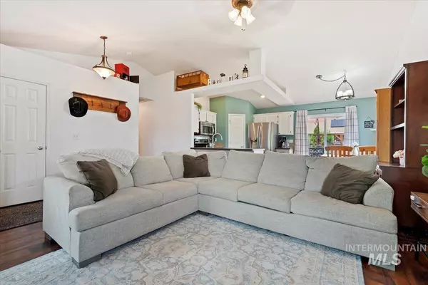 Nampa, ID 83687-9348,8268 E Orah Way