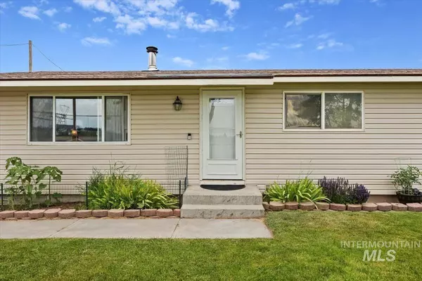 Filer, ID 83328,1910 E 3950 N