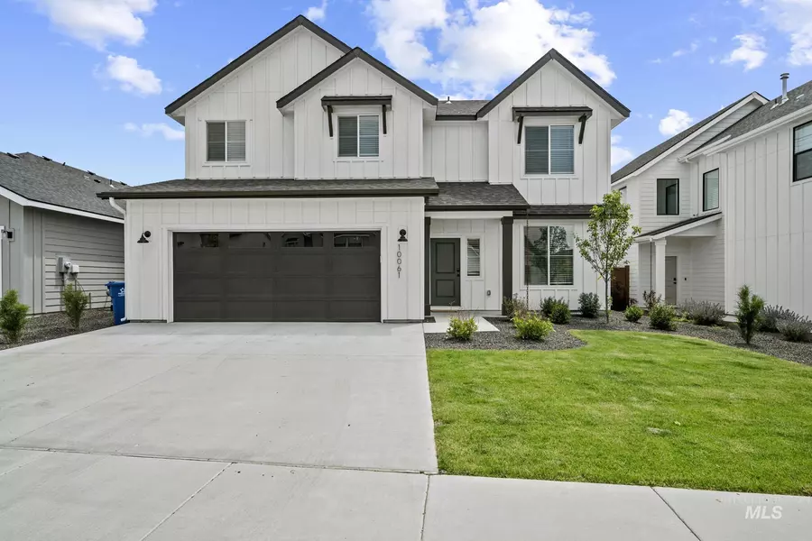 10061 W La Jolla Dr, Boise, ID 83709