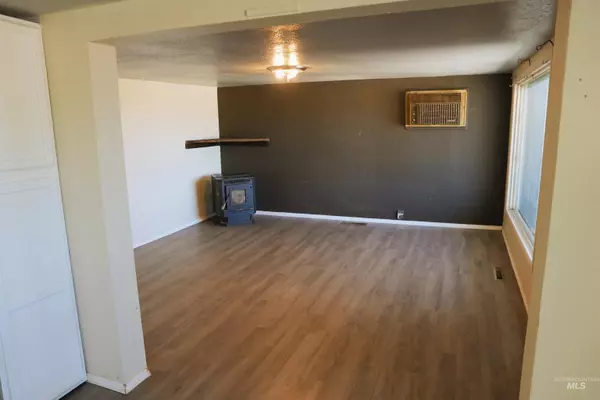 Homedale, ID 83628,3789 Pioneer Rd