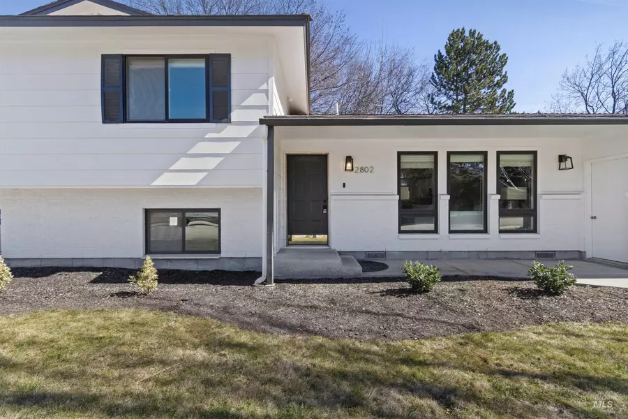 2802 S Heritage Ave, Boise, ID 83709