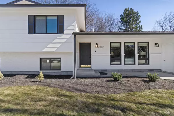 2802 S Heritage Ave, Boise, ID 83709