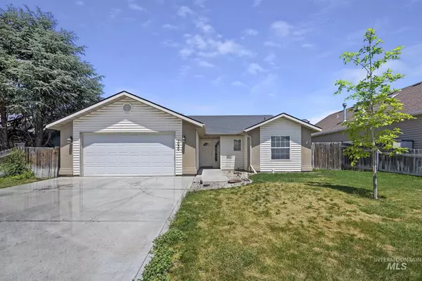1030 Caswell Ave W,  Twin Falls,  ID 83301