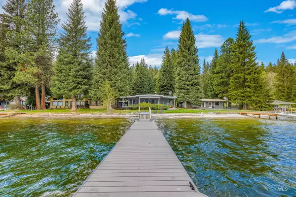 4076 Warren Wagon Rd, Mccall, ID 83638