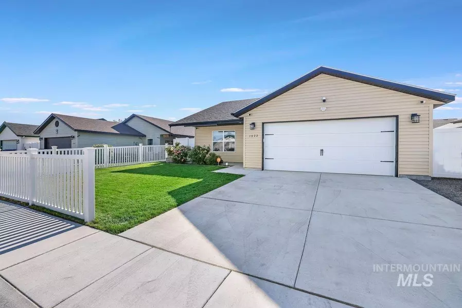 1022 S Date St, Jerome, ID 83338