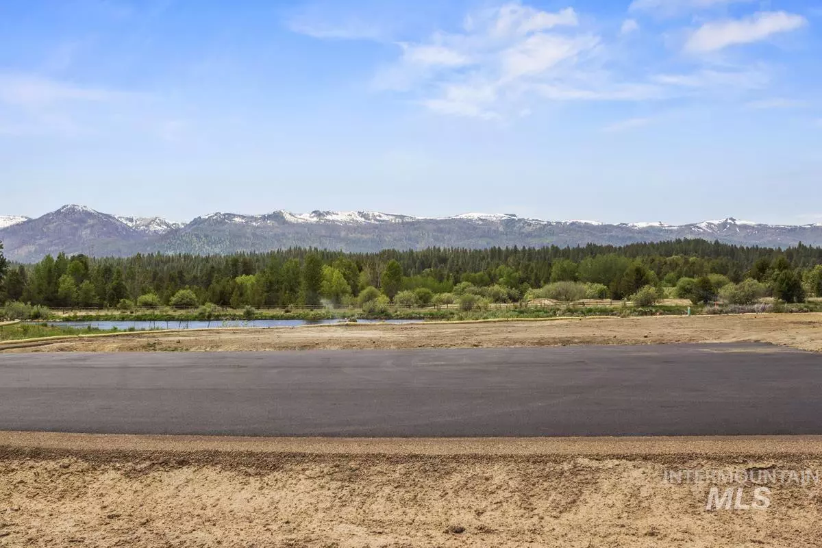 Cascade, ID 83611,L11 B2 River Bank Drive