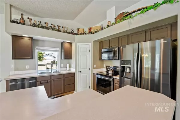 Caldwell, ID 83605,3804 Stonehedge Way