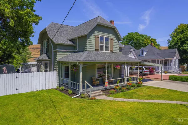 Asotin, WA 99402,407 1st Street