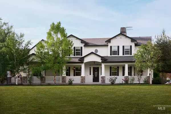 24 Hawley Mountain,  Horseshoe Bend,  ID 83629