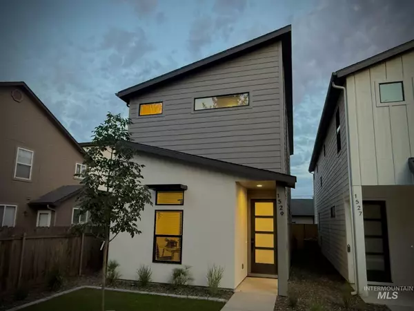 1529 S Lincoln Ave, Boise, ID 83706